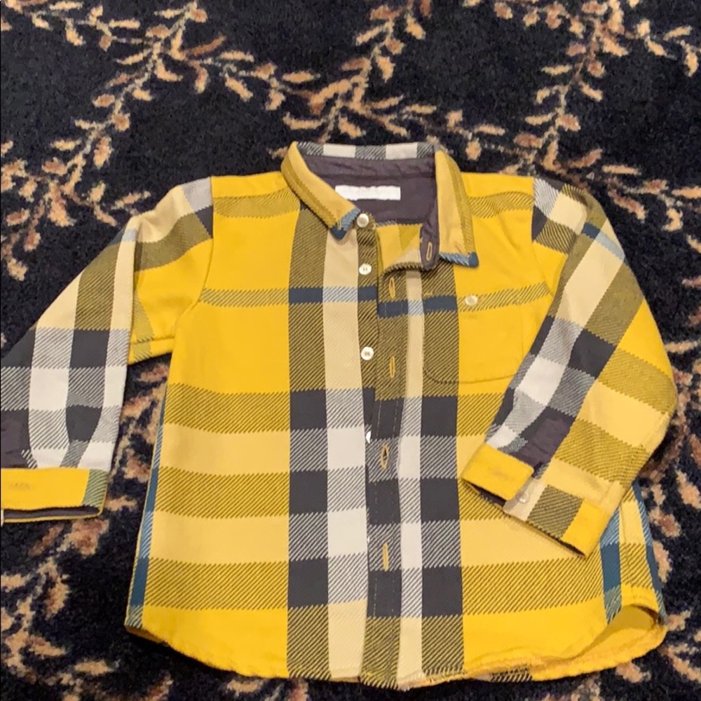 Excellent condition boys Burberry shirt